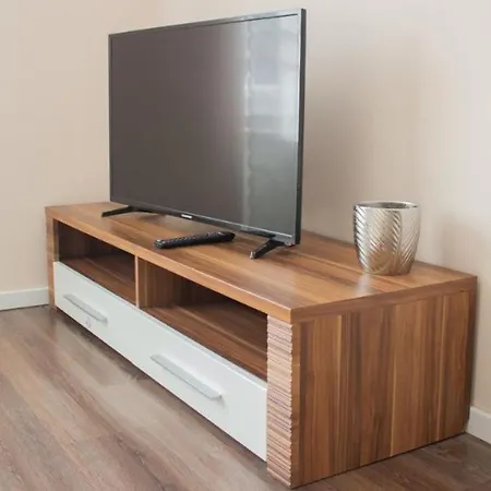 Apartment Broadway B3 *