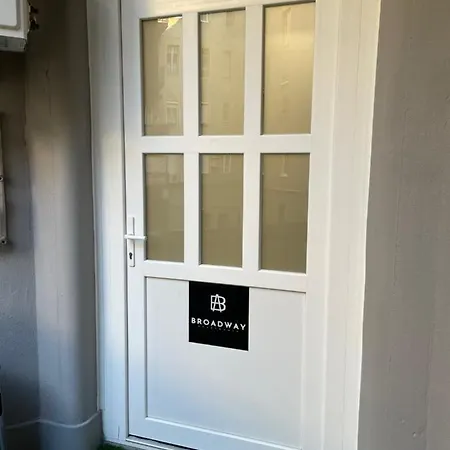 Apartment Broadway B3
