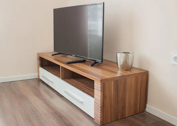Апартаменты Broadway B3 *