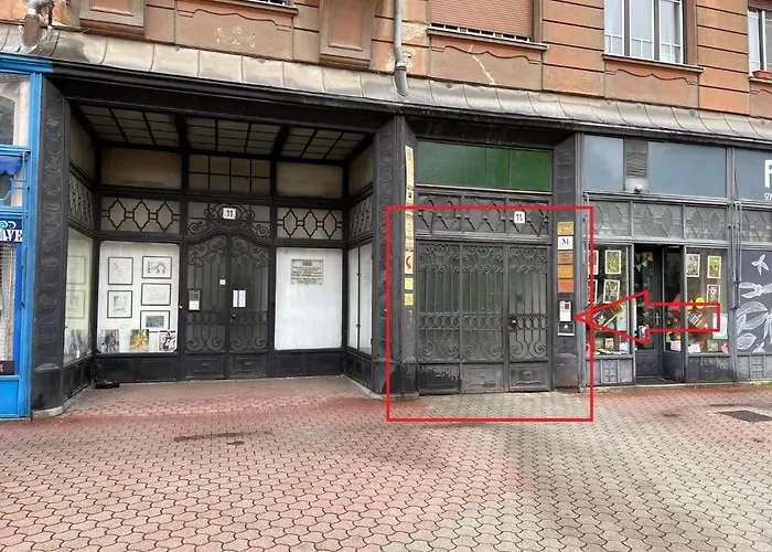 Broadway B3 Дебрецен
